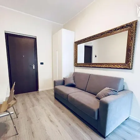 Traiano 28 Турин