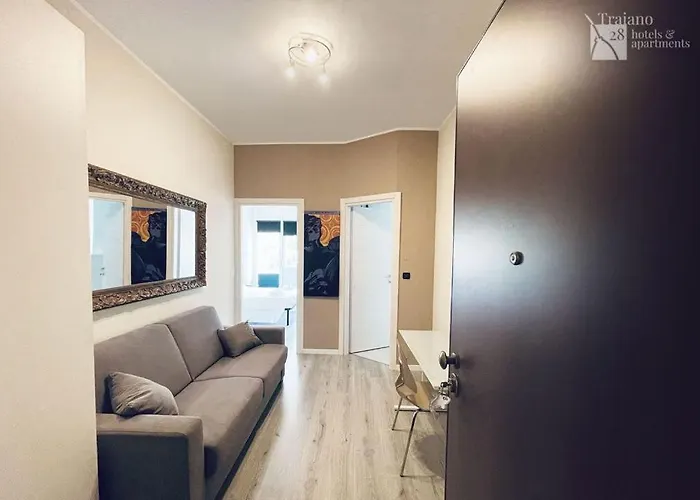 Apartman Traiano 28 *