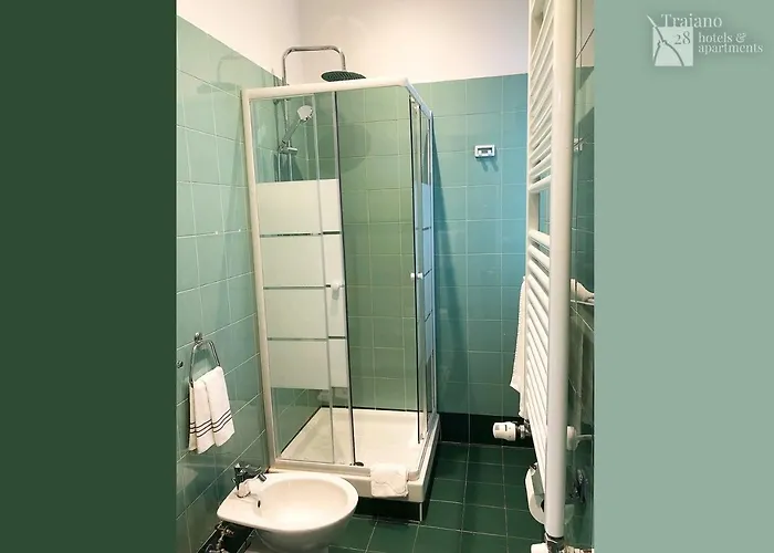 Apartman Traiano 28 *